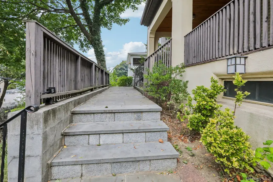 24 Gilbert Place, Yonkers, NY 10701 - Image #2