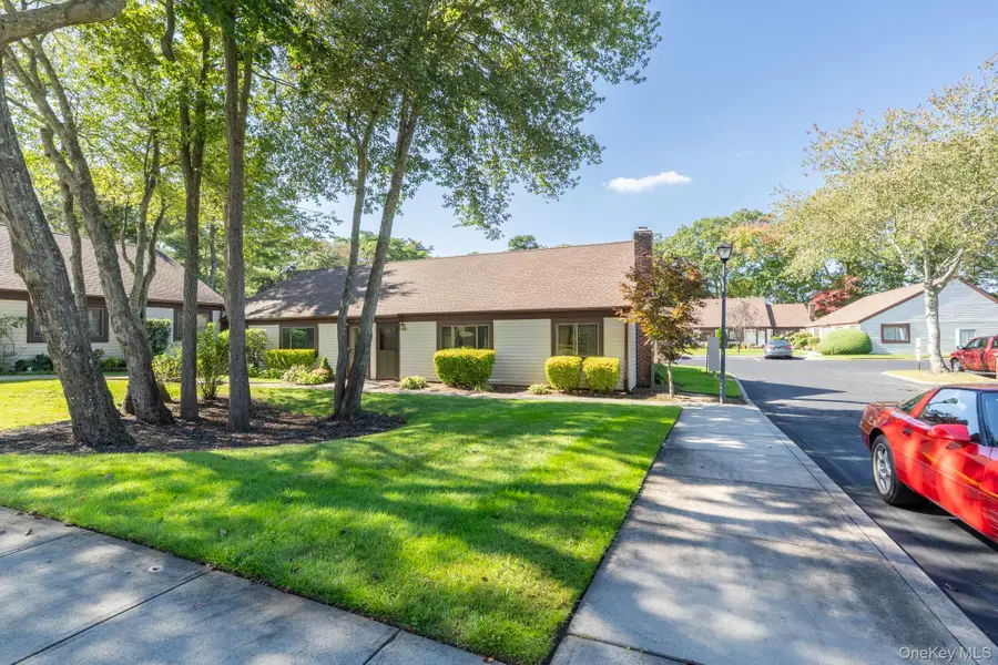 72 Gauguin Court Gauguin Court #72, Middle Island, NY 11953 - Image #2