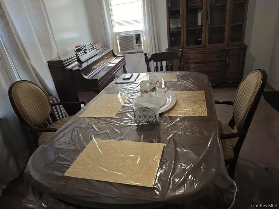 204-06 109th Avenue, Saint Albans, NY 11412 - Image #3