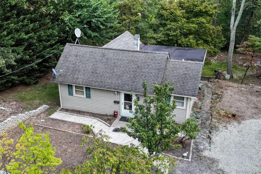 18 Blueberry Hill, Greenwood Lake, NY 10925 - Image #3