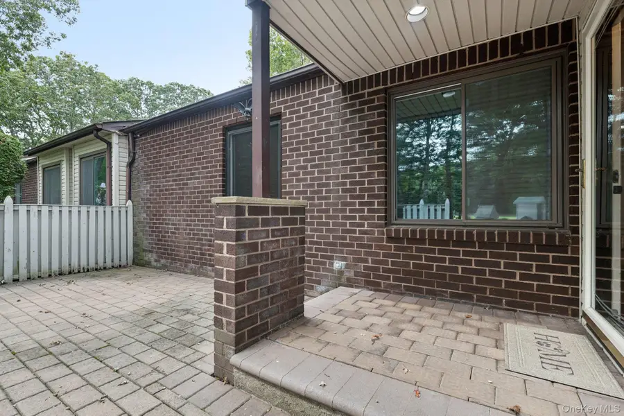 58 Birchwood Road, Coram, NY 11727 - Image #2