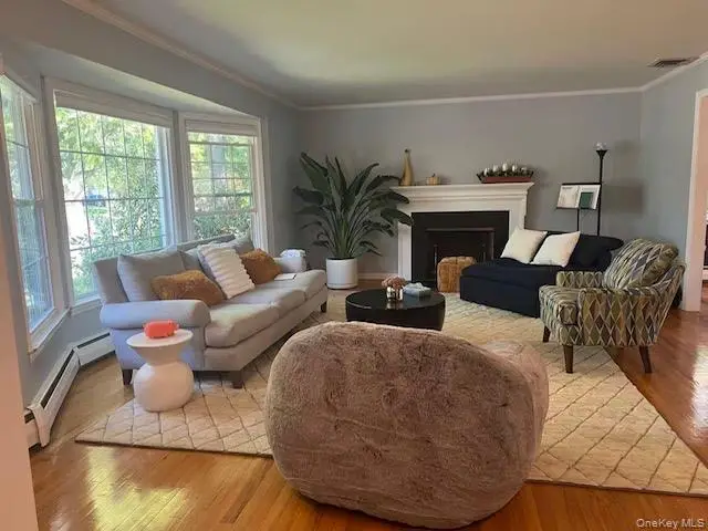 2 Sunset Lane, Garden City, NY 11530 - Image #2