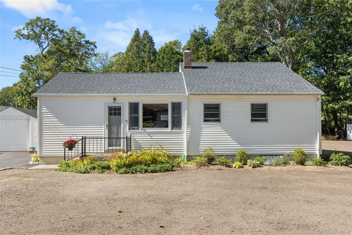 10 White Avenue, Saint James, NY 11780 - #1