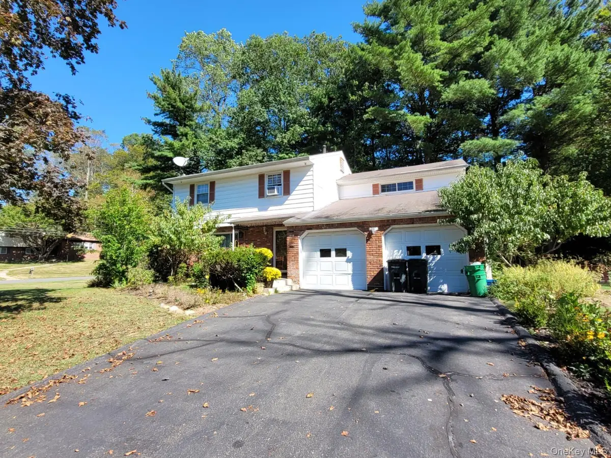 16 Ellen Street, New City, NY 10956 - Image #1