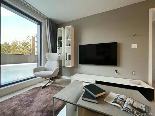 144-49 Northern Blvd #224, Flushing, NY 11354