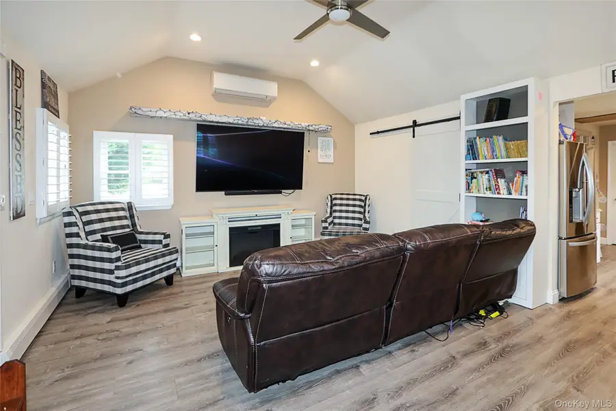 5 Bristol Street, Huntington, NY 11743 - Image #3