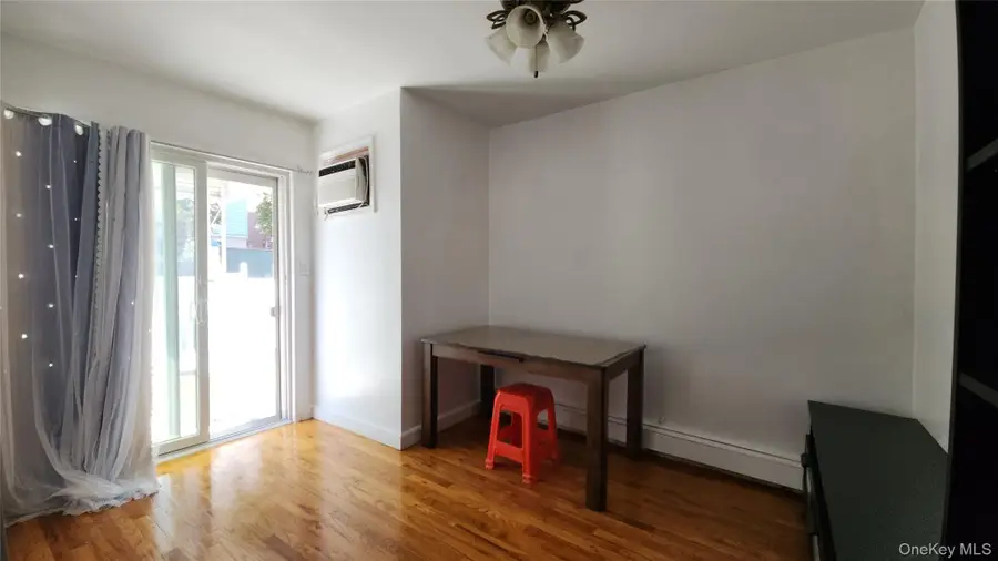 5434 83rd Street, Elmhurst, NY 11373 - Image #2