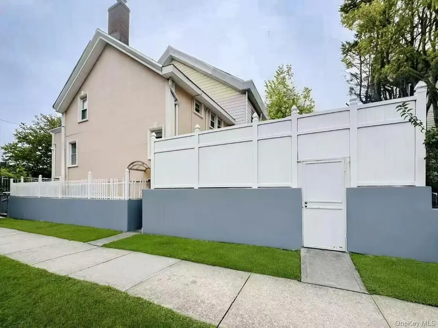 35-80 161 Street, Flushing, NY 11358 - Image #3