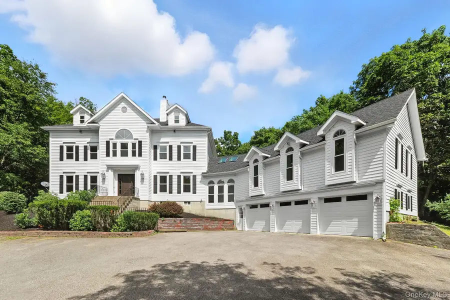 19 Friendship Lane, Red Hook, NY 12571 - Image #2