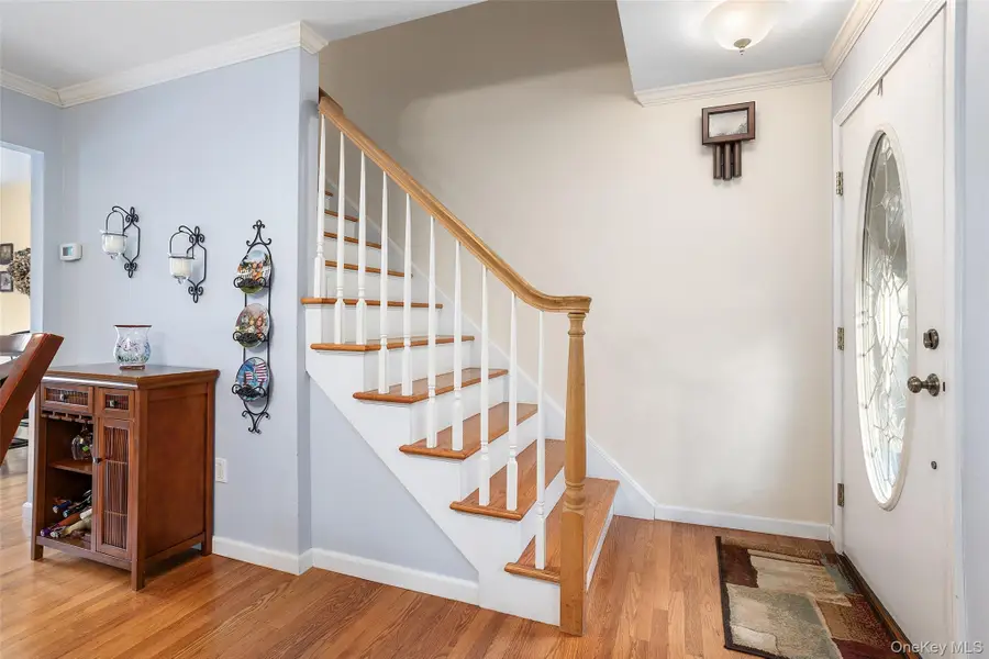 3801 Valleyview Street, Mohegan Lake, NY 10547 - Image #3