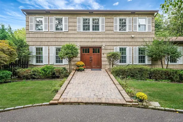 2 Pebble Hill Drive, Fort Salonga, NY 11768