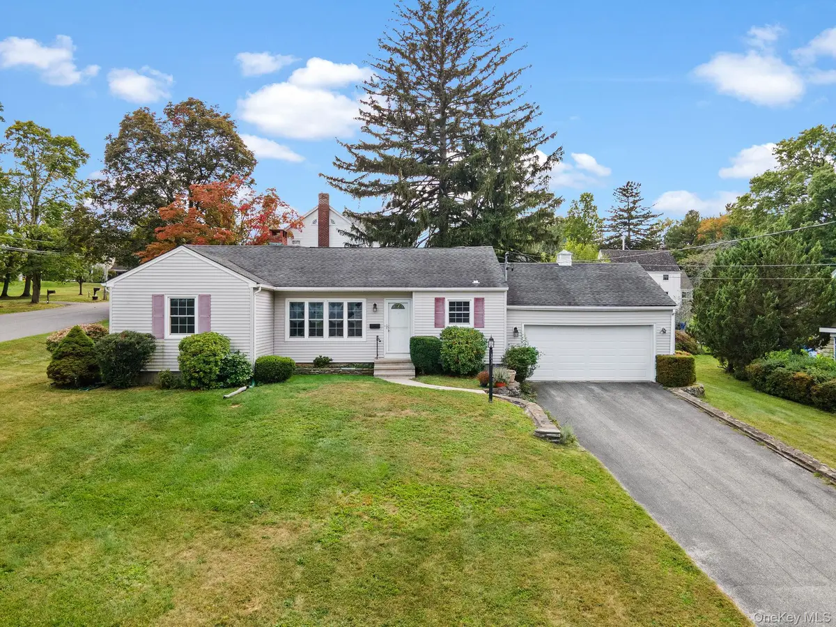 28 Willis Avenue, Cornwall On Hudson, NY 12520 - #1