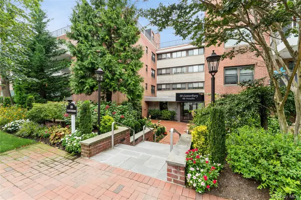 20 Canterbury Road #2F, Great Neck, NY 11021