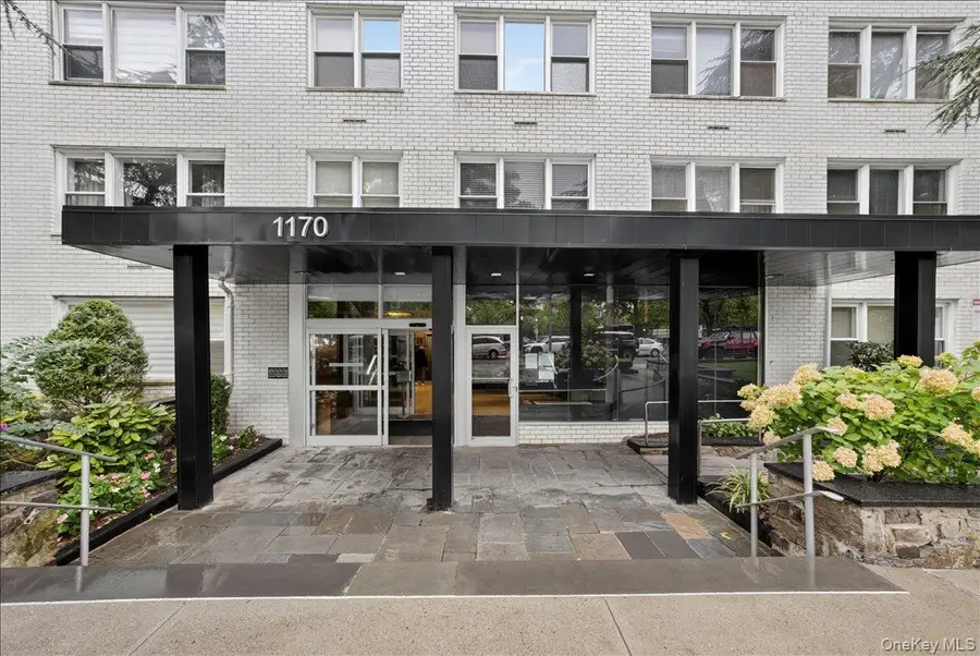 1170 Ocean Parkway #5D, Brooklyn, NY 11230 - Image #2