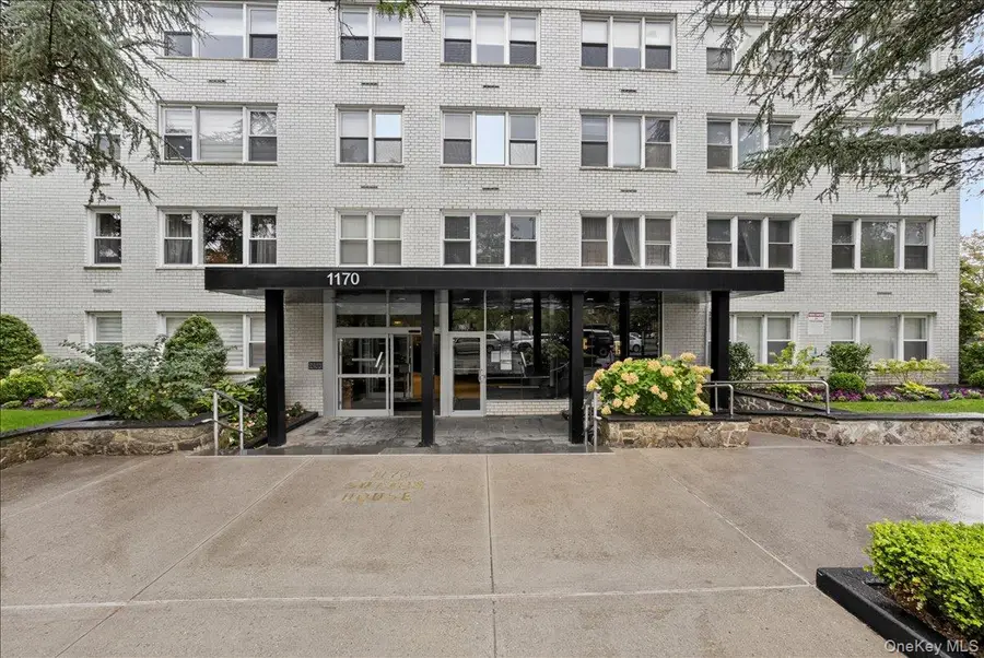 1170 Ocean Parkway #5D, Brooklyn, NY 11230 - Image #3