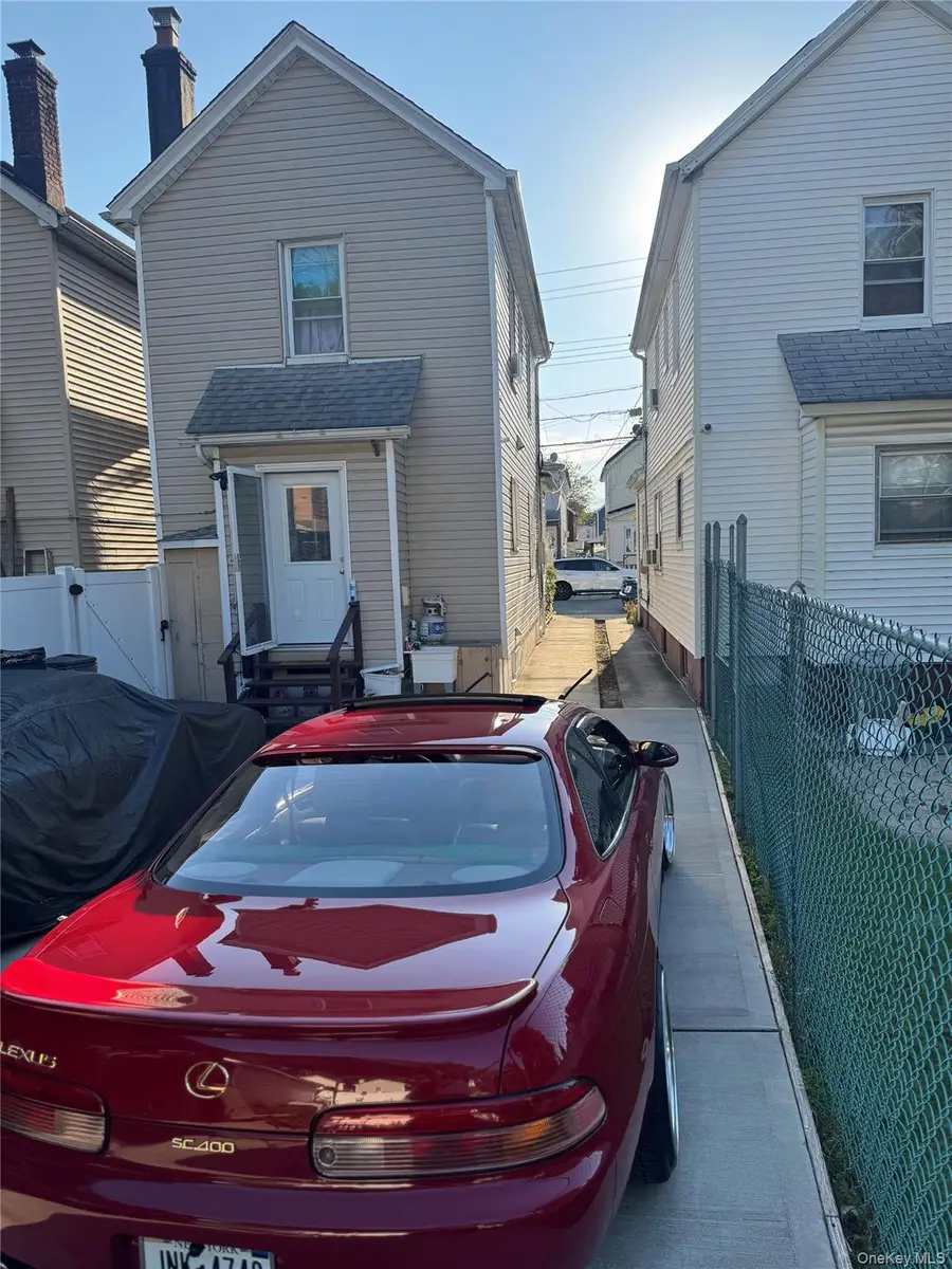 11429 147th St, Jamaica, NY 11436 - Image #3