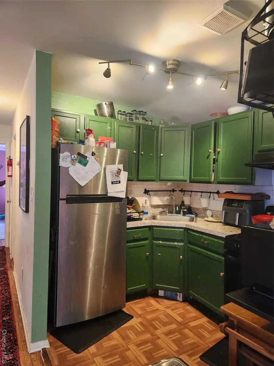 14234 Bascom Avenue, Jamaica, NY 11436 - Image #3