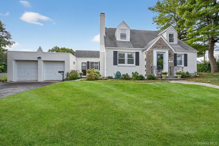 175 North Street, Locust Valley, NY 11560 - Image #2