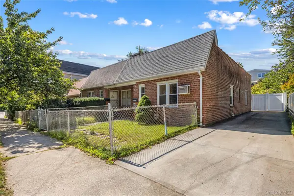 38-30 215th Place, Bayside, NY 11361