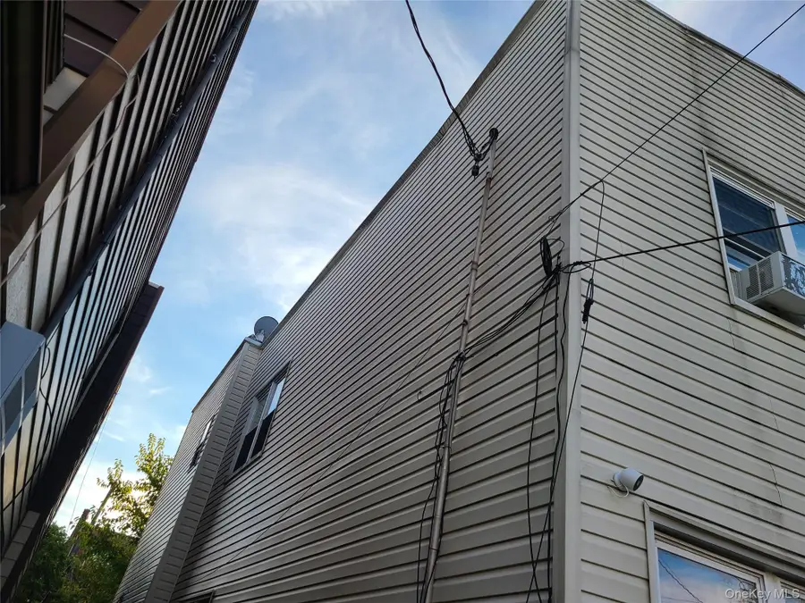 754 E 86th Street, Brooklyn, NY 11236 - Image #2