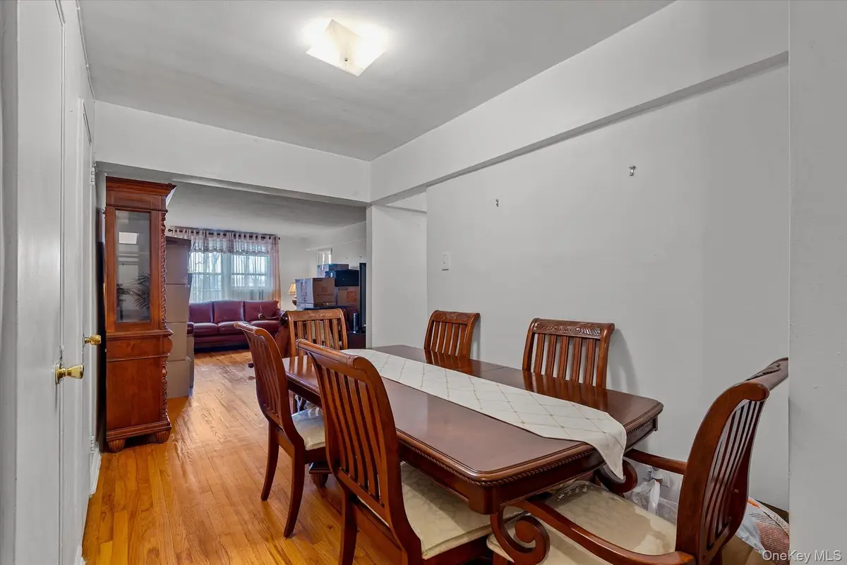 60-11 Broadway #3C, Woodside, NY 11377 - Image #1