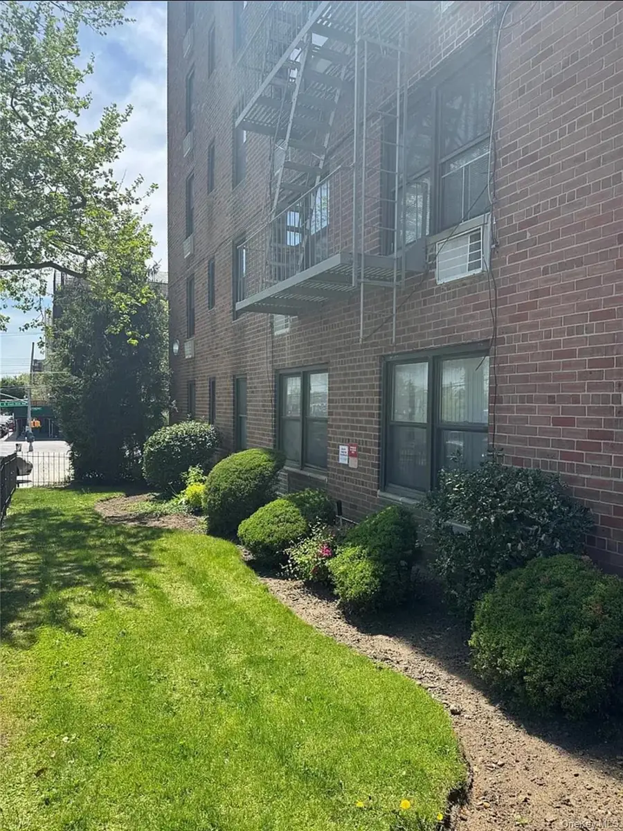 3531 Bronxwood Avenue #2J, Bronx, NY 10469 - Image #2