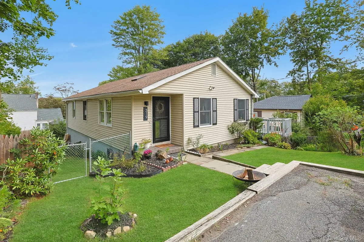 319 Meadow Road, Mahopac, NY 10541 - Image #1