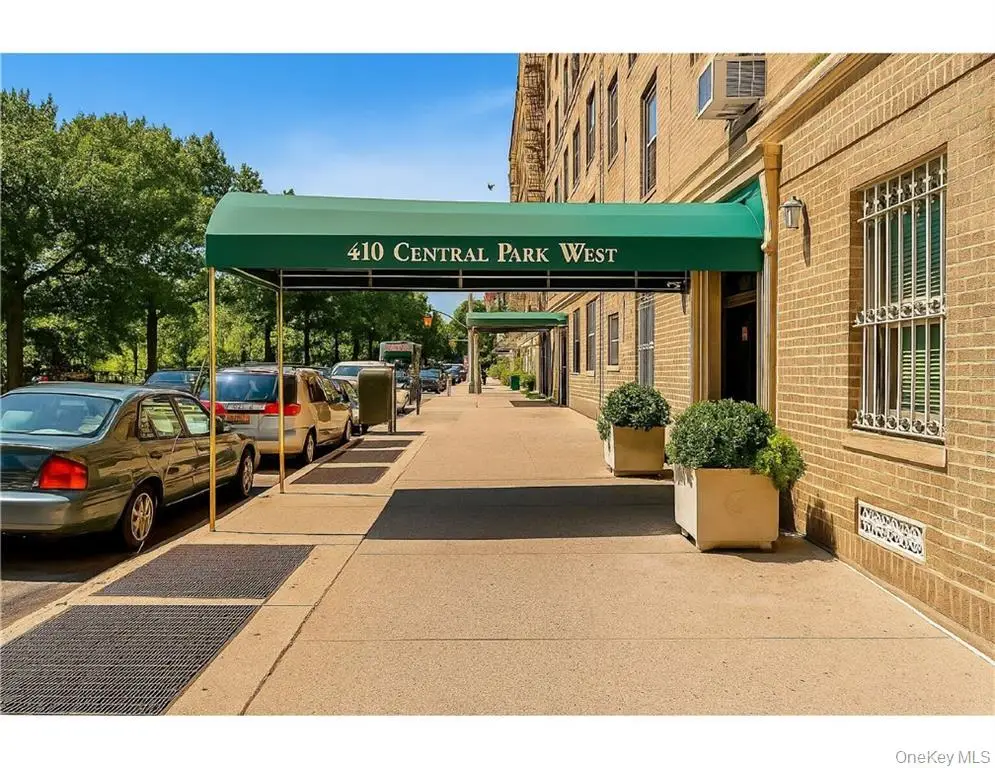 410 Central Park West #3C, New York, NY 10025 - Image #1