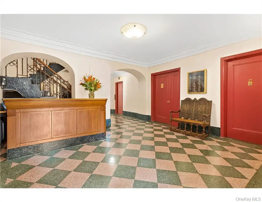 410 Central Park West #3C, New York, NY 10025 - Image #2