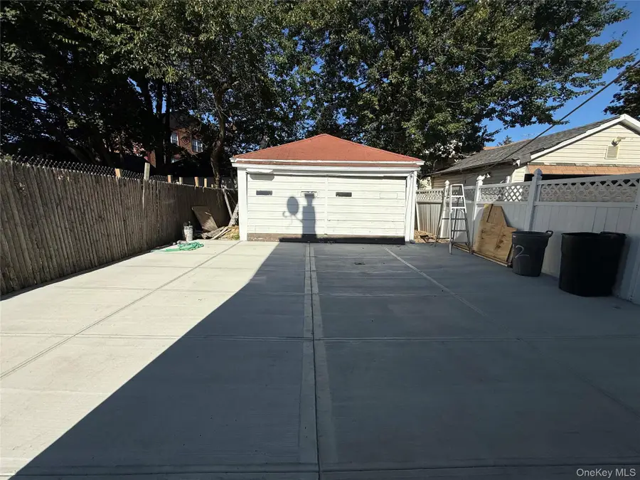 94-72 199th St, Hollis, NY 11423 - Image #3