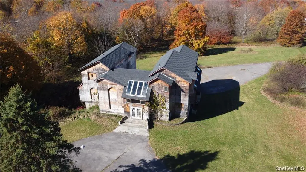 1 Peters Place, Wallkill, NY 12589 - Image #1