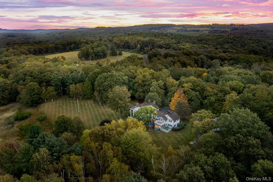 406 Shunpike, Millbrook, NY 12545 - #3
