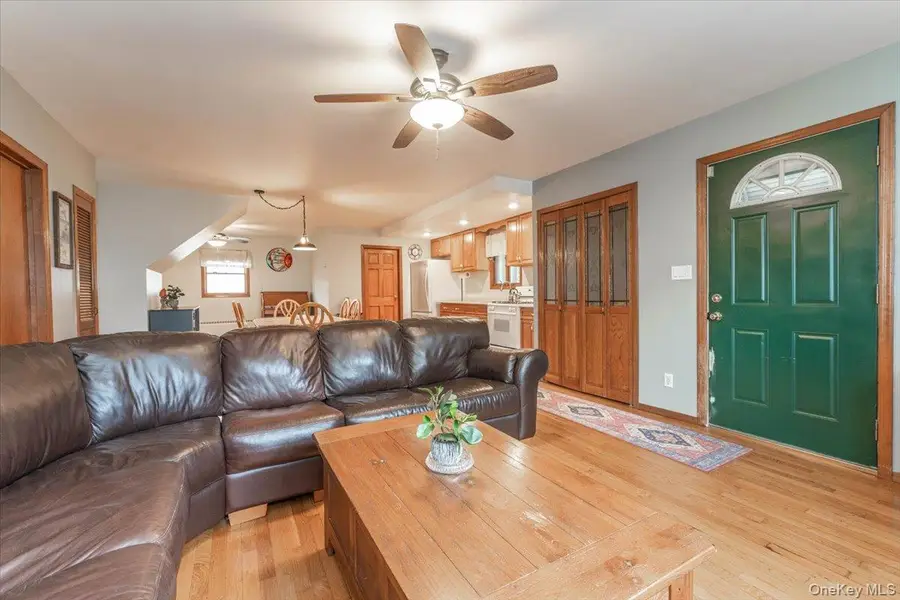 17 Alden Park #17, Bronx, NY 10465 - Image #2