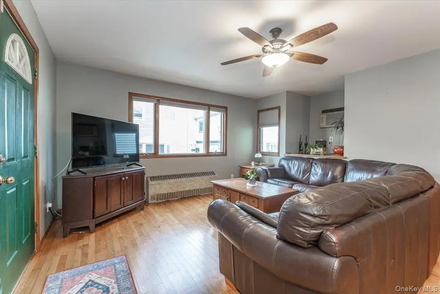 17 Alden Park #17, Bronx, NY 10465 - Image #3