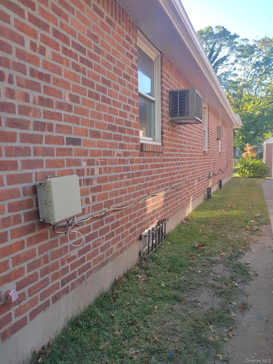 250-12 81st Avenue, Bellerose, NY 11426 - Image #3