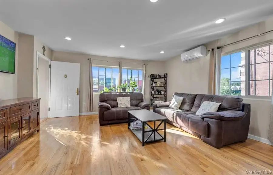 8810 70th Road, Forest Hills, NY 11375 - Image #3