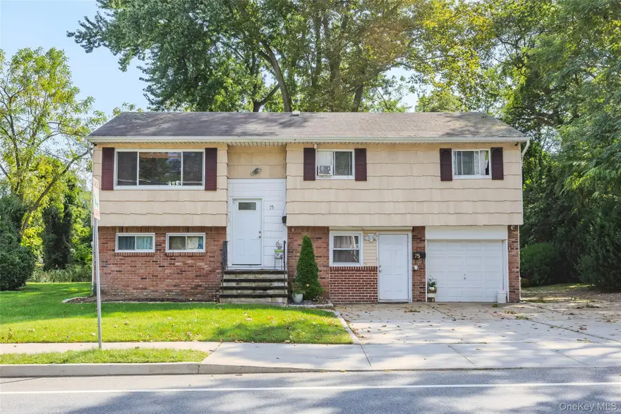 75 Oak Street, Amityville, NY 11701 - Image #2