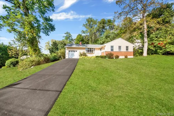 40 Baldwin Lane, Mahopac, NY 10541