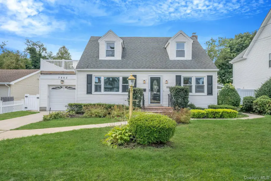 3862 Clark Street, Seaford, NY 11783 - Image #2