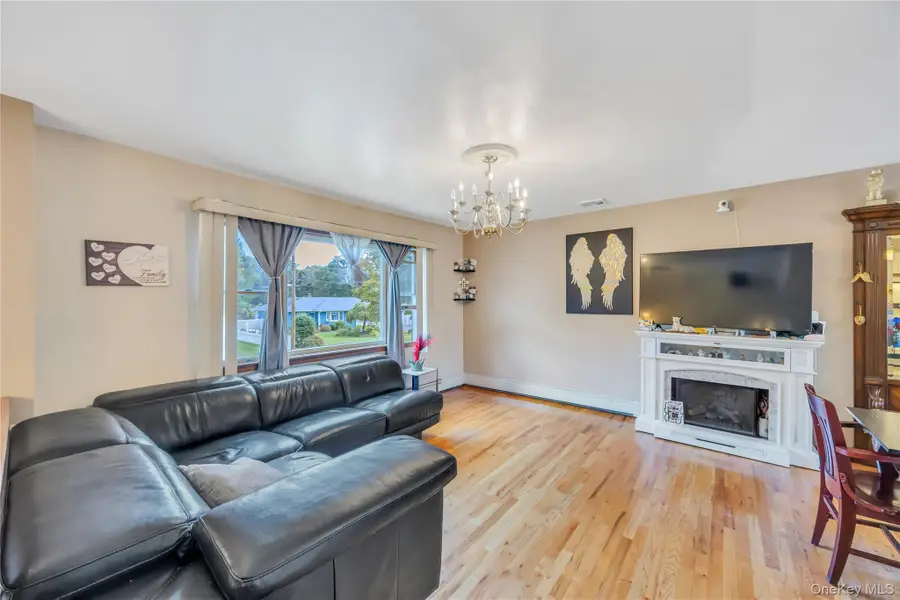 194 Cranford Boulevard, Mastic, NY 11950 - Image #2