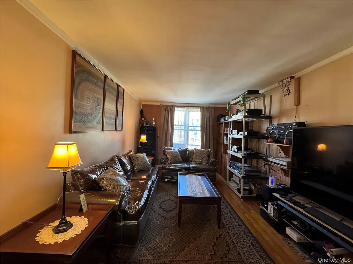 2287 Mott Avenue #5F, Far Rockaway, NY 11691 - Image #1