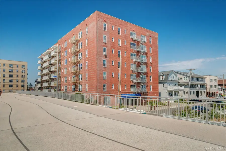 133 Beach 120 Street #2C, Rockaway Park, NY 11694 - Image #2