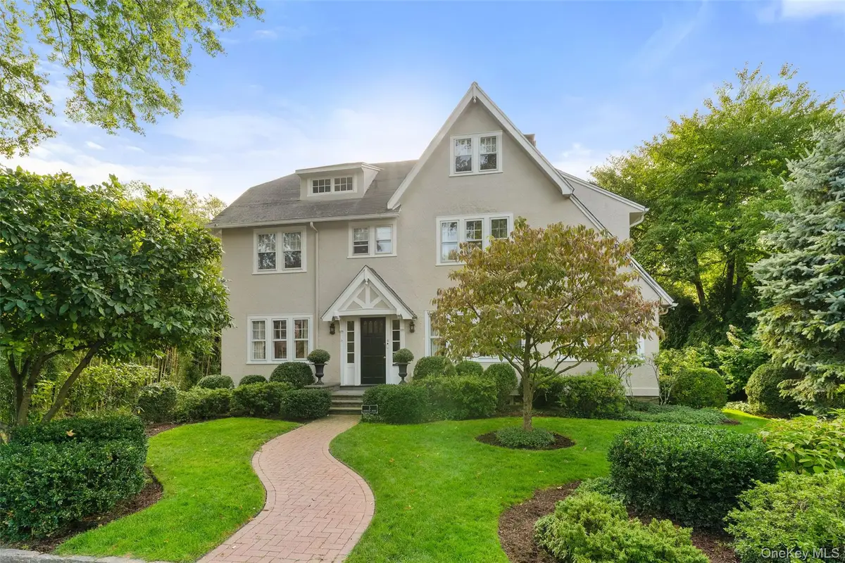 5 Greenfield Avenue, Bronxville, NY 10708 - Image #1