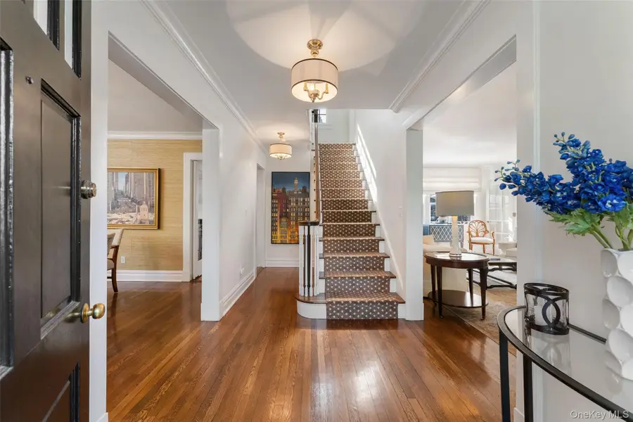 5 Greenfield Avenue, Bronxville, NY 10708 - Image #2