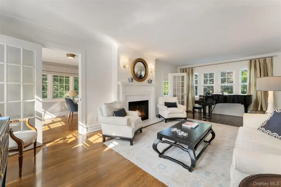 5 Greenfield Avenue, Bronxville, NY 10708 - Image #3