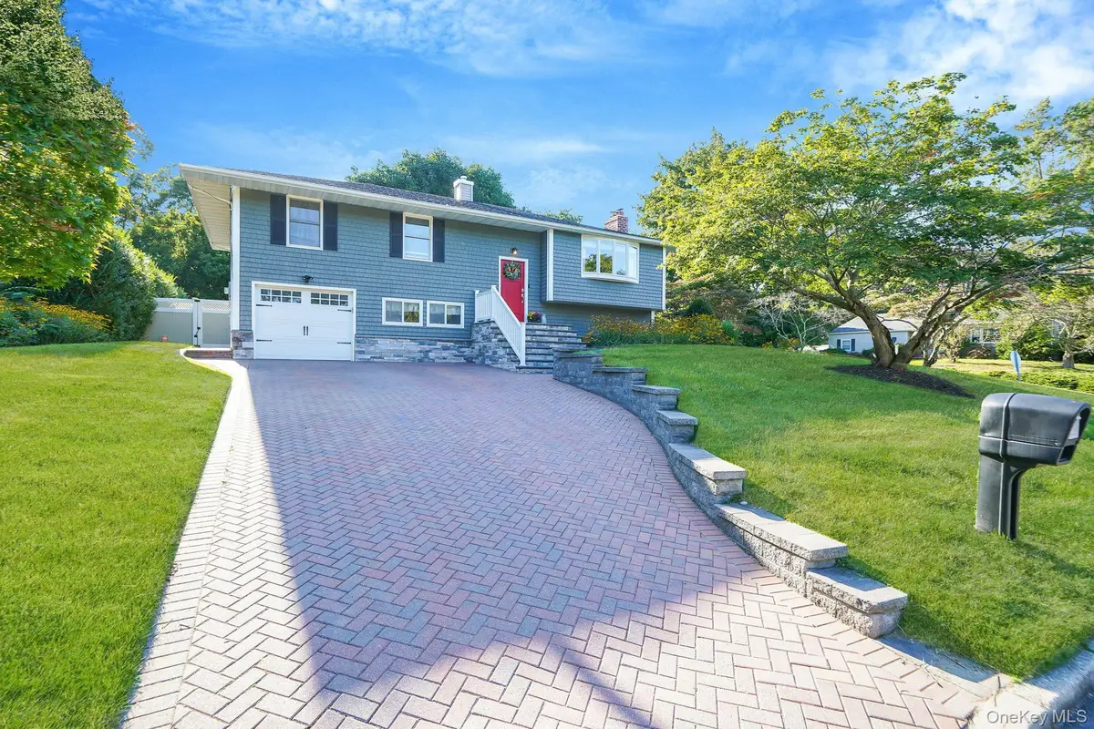 55 Lolly Lane W, Centereach, NY 11720 - Image #1