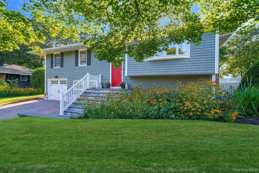 55 Lolly Lane W, Centereach, NY 11720 - Image #3