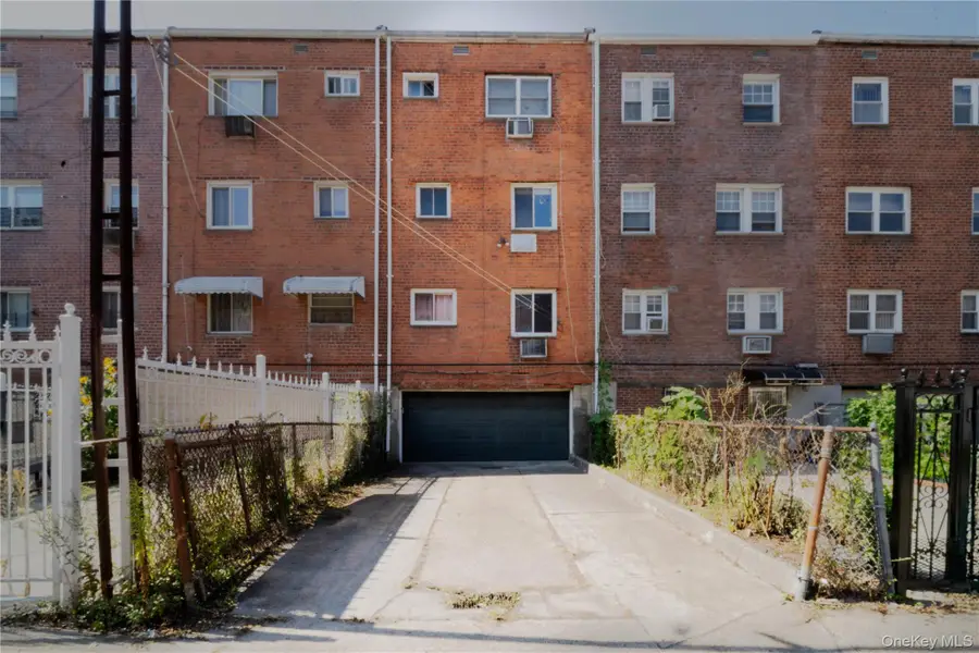 565 E 81st Street, Brooklyn, NY 11236 - Image #3