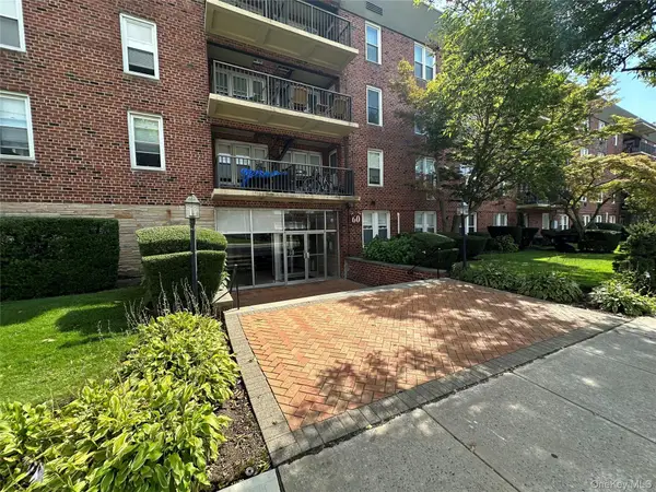 60 Hempstead Avenue #1O, Lynbrook, NY 11563