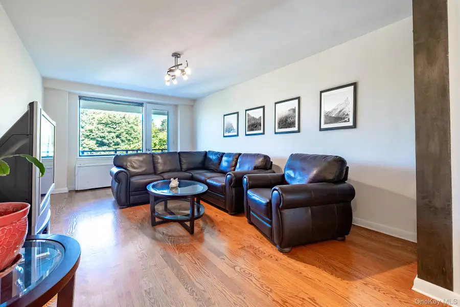 4901 Henry Hudson Parkway #7B, Bronx, NY 10471 - Image #2